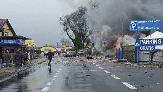 انفجار في ألمانيا.. ورجال الإطفاء ينقذون 35 شخص