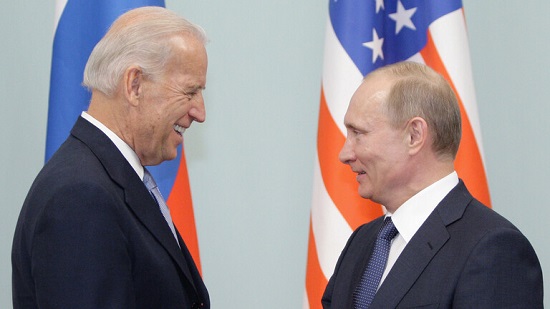 السفير الروسي في واشنطن يقيم احتمالات عقد اجتماع بين بوتين وبايدن
